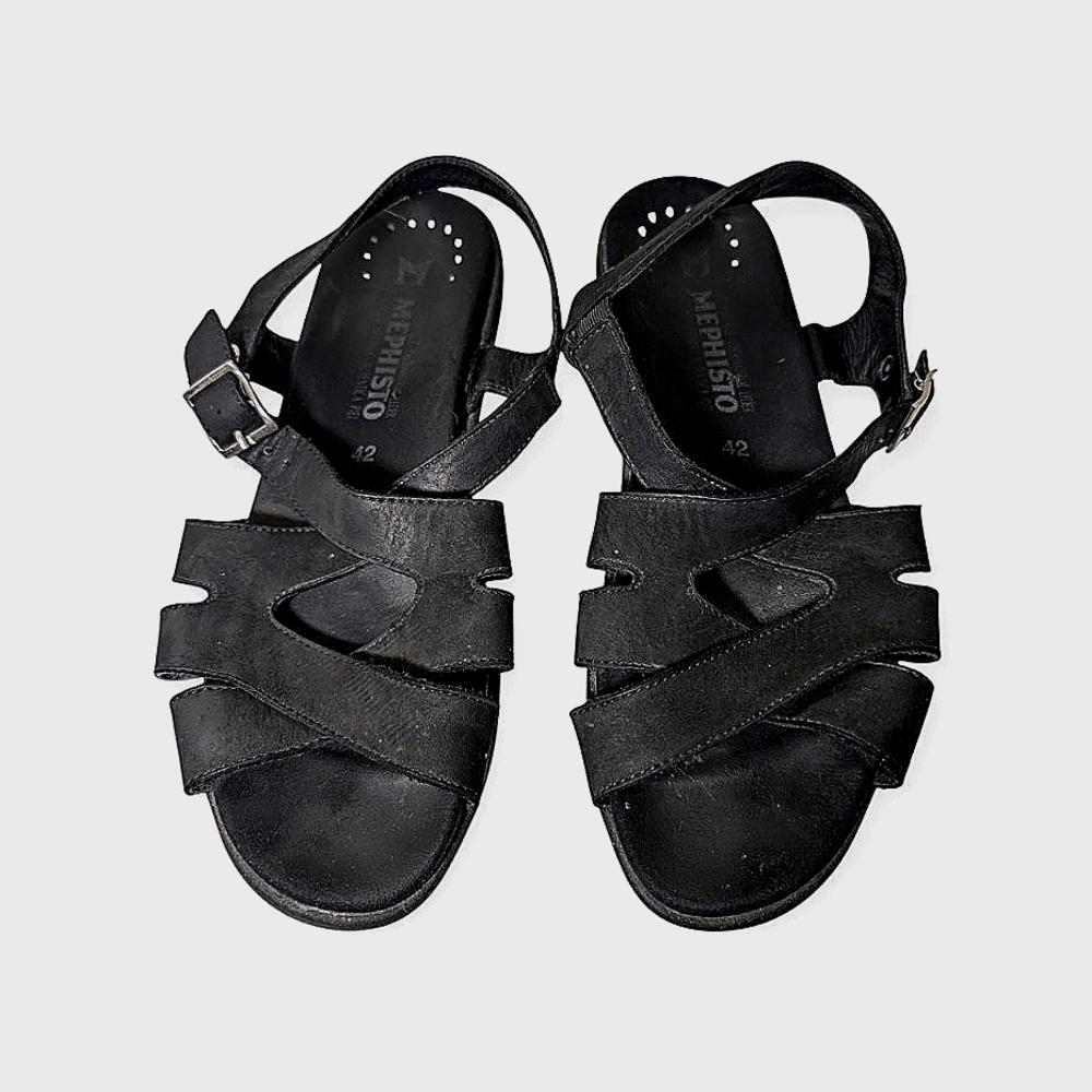 Black Mephisto Sandals in EUC - Size 11.5/12